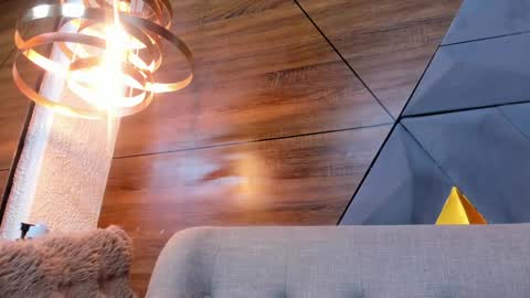 Camila and Megan online show from 14, 1, 2025