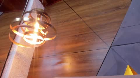 Camila and Megan online show from 16, 1, 2025