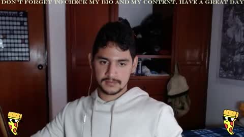 Snapshot of diamond_bruno chatting on 4, 12, 2024 Bruno Diamond online show from 4, 12, 2024