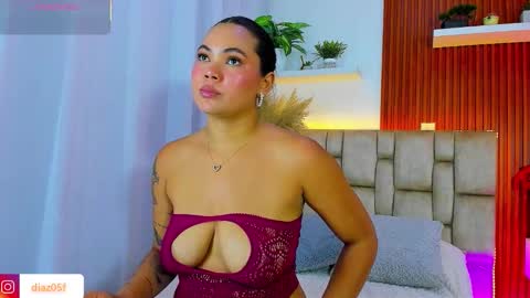 Snapshot of diamond_canela chatting on 18, 2, 2026 diamond_canela online show from 18, 2, 2026
