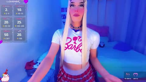 Snapshot of diamond_hott1 chatting on 19, 10, 2025 AmayaGirl online show from 19, 10, 2025