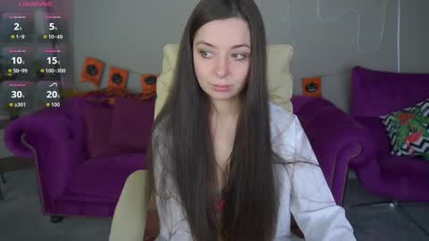 Snapshot of diamondeyeess chatting on 2, 11, 2025 Sasha online show from 2, 11, 2025