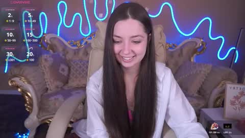 Snapshot of diamondeyeess chatting on 4, 11, 2025 Sasha online show from 4, 11, 2025