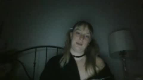 Snapshot of diamondj2104 chatting on 14, 10, 2025 diamondj2104 online show from 14, 10, 2025