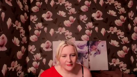 Snapshot of diana_belly chatting on 10, 4, 2026 Di online show from 10, 4, 2026