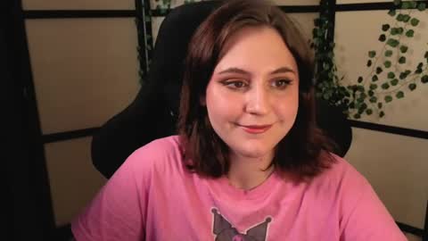 Snapshot of diana_floweri chatting on 22, 4, 2026 Diana online show from 22, 4, 2026