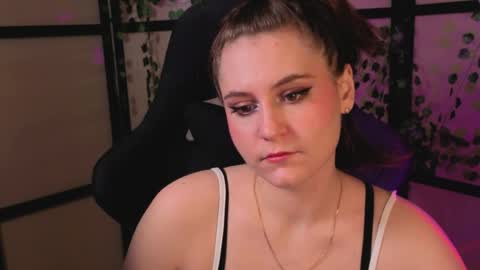 Snapshot of diana_floweri chatting on 24, 4, 2026 Diana online show from 24, 4, 2026