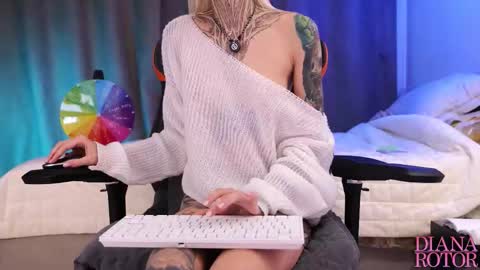 Snapshot of diana_rotor chatting on 27, 10, 2025 Diana online show from 27, 10, 2025