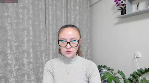 Snapshot of diana_taylor chatting on 22, 4, 2026 Diana online show from 22, 4, 2026