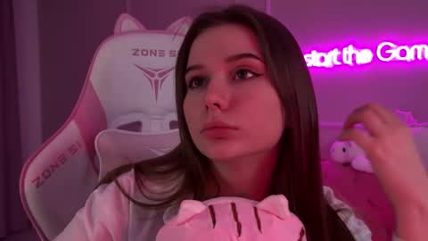 Diana online show from 22, 2, 2025