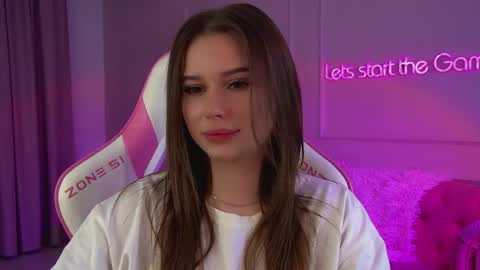 Snapshot of dianabecker chatting on 23, 4, 2026 Diana online show from 23, 4, 2026