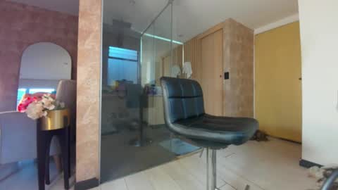 dianac1998 online show from 29, 1, 2025