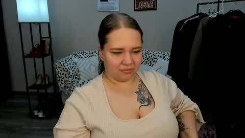 Snapshot of dianakristol chatting on 6, 5, 2026 Diana online show from 6, 5, 2026