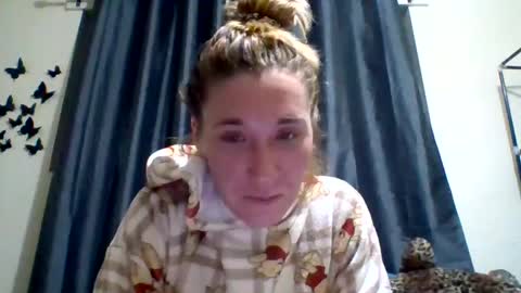 Snapshot of dianarussell864 chatting on 24, 10, 2025 dianarussell864 online show from 24, 10, 2025
