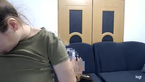 Snapshot of dianasmiey7 chatting on 3, 12, 2024 dianasmiey7 online show from 3, 12, 2024