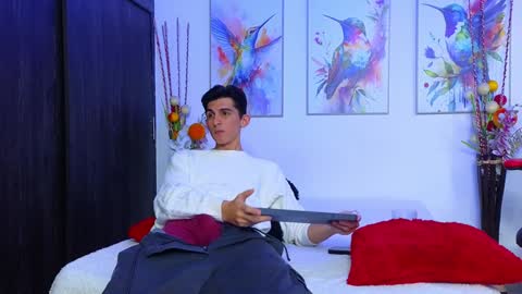 Ana  Leo online show from 10, 12, 2024