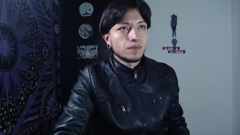 DICAPRIO online show from 2, 12, 2024