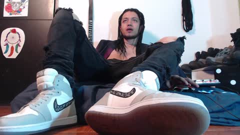 DICAPRIO online show from 7, 1, 2025