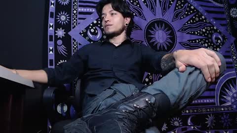 DICAPRIO online show from 16, 1, 2025