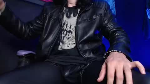 Snapshot of dicaprioo_ chatting on 10, 2, 2026 DICAPRIO online show from 10, 2, 2026