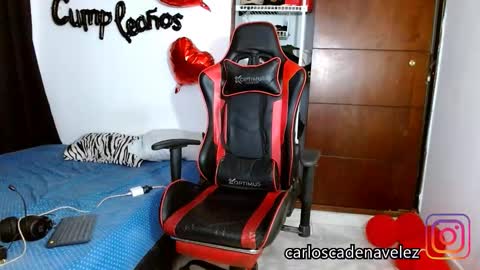 Snapshot of dick_monster23cm chatting on 4, 3, 2026 dick_monster23cm online show from 4, 3, 2026