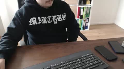 Snapshot of dickeeier96 chatting on 13, 4, 2026 dickeeier96 online show from 13, 4, 2026