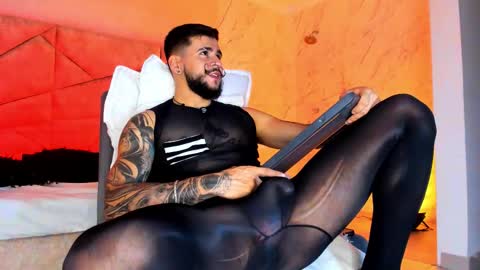 Snapshot of dickgriffith chatting on 19, 1, 2026 Dick Griffith online show from 19, 1, 2026