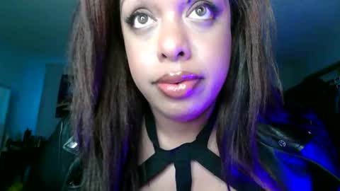 mistressjazmin online show from 14, 11, 2025