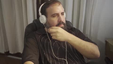 Snapshot of dicristalino chatting on 28, 4, 2026 Cristian Dipolino online show from 28, 4, 2026