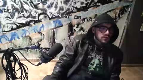 Snapshot of didismurf02 chatting on 28, 11, 2025 didismurf02 online show from 28, 11, 2025