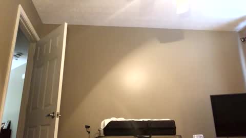 diegodavids online show from 28, 2, 2025