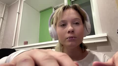 Lilit online show from 10, 6, 2026