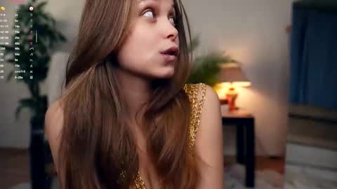Snapshot of dierafauxa chatting on 9, 10, 2025 Elwyna online show from 9, 10, 2025