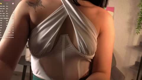 Snapshot of dierdrevanruler chatting on 21, 4, 2026 Kanmi for you online show from 21, 4, 2026