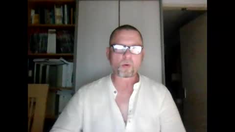 Snapshot of dierenfeld chatting on 7, 12, 2024 dierenfeld online show from 7, 12, 2024