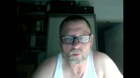 Snapshot of dierenfeld chatting on 12, 1, 2025 dierenfeld online show from 12, 1, 2025