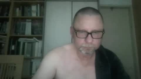 Snapshot of dierenfeld chatting on 21, 4, 2026 dierenfeld online show from 21, 4, 2026