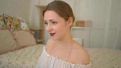 Sophie online show from 4, 4, 2026