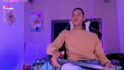 Snapshot of dilam_alfonzo chatting on 10, 9, 2025 Dilan online show from 10, 9, 2025