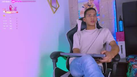 Snapshot of dilam_alfonzo chatting on 1, 11, 2025 Dilan online show from 1, 11, 2025