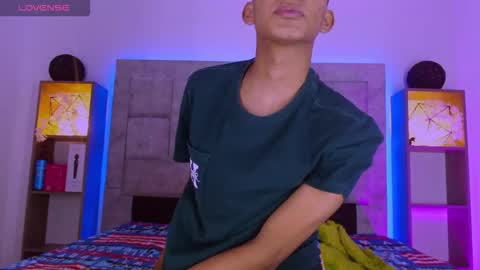 Snapshot of dilam_alfonzo chatting on 14, 12, 2025 Dilan online show from 14, 12, 2025