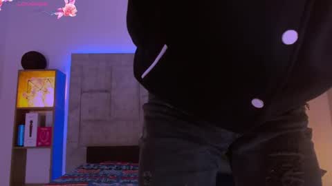 Snapshot of dilam_alfonzo chatting on 17, 12, 2025 Dilan online show from 17, 12, 2025