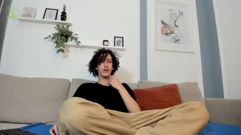 Dilan online show from 4, 12, 2025