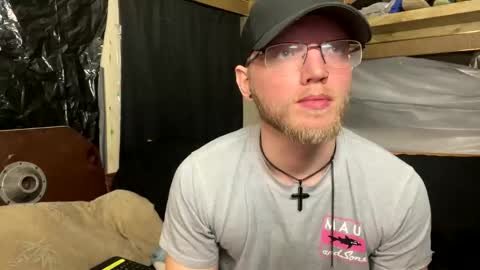 Snapshot of dilf_96 chatting on 25, 3, 2026 Daddy online show from 25, 3, 2026