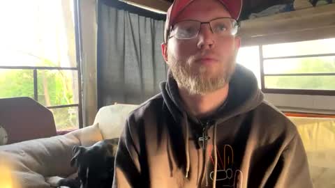 Snapshot of dilf_96 chatting on 28, 4, 2026 Daddy online show from 28, 4, 2026