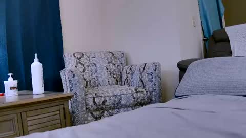 Dilldough405 online show from 17, 2, 2025