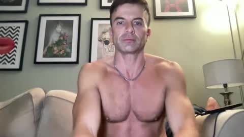 Snapshot of dillonwilde chatting on 4, 3, 2025 Dillon online show from 4, 3, 2025