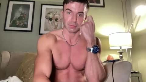 Snapshot of dillonwilde chatting on 11, 10, 2025 Dillon online show from 11, 10, 2025