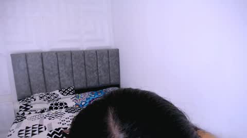 DINA online show from 20, 2, 2025