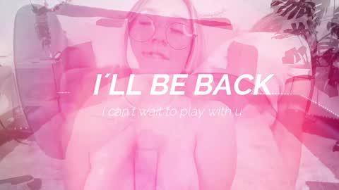 Snapshot of dina_ride chatting on 10, 1, 2025 online show from 10, 1, 2025